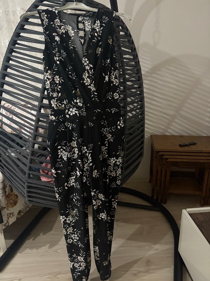 Bohem Siyah Çiçek Desenli Uzun Tulum - Görsel 2