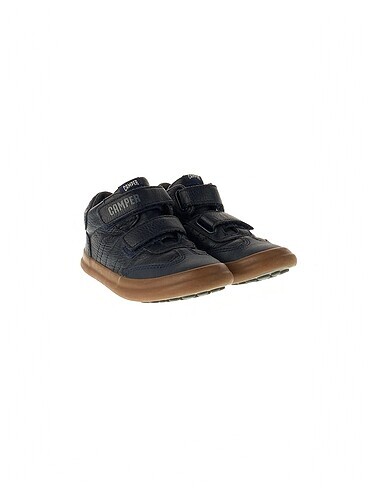 Camper Camper Spor Ayakkabı %70 İndirimli.