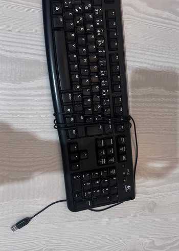 Siyah Kablolu Logitech Klavye - Görsel 3