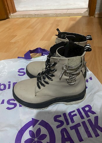 Gri Zincir Detaylı çocuk botu - Görsel 2