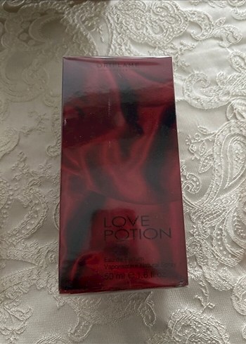 Kadın Parfümü - Baharat ve Çikolata Aromalı - Görsel 2