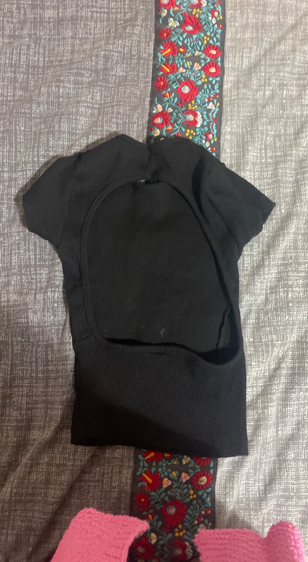 Kızlar için Siyah Kısa Kollu Yüksek Yakalı Tişört - Görsel 2