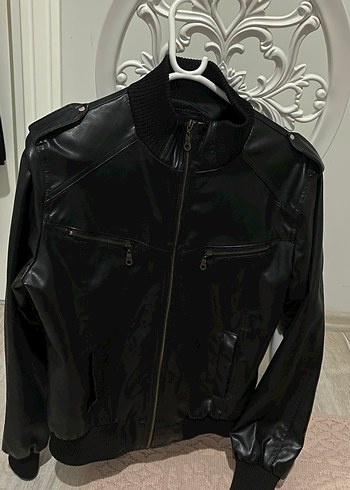 Siyah Fermuarlı Kadın Deri Ceket - Görsel 5