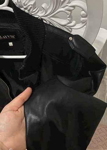 Siyah Fermuarlı Kadın Deri Ceket - Görsel 4