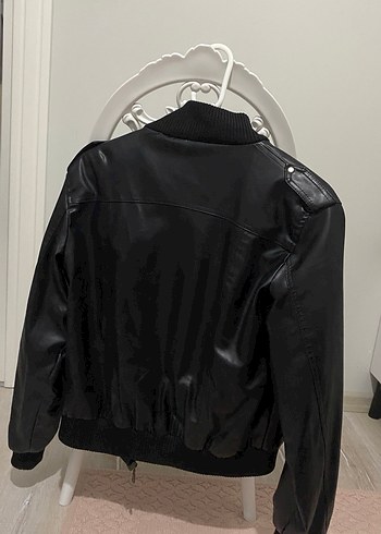 Siyah Fermuarlı Kadın Deri Ceket - Görsel 2