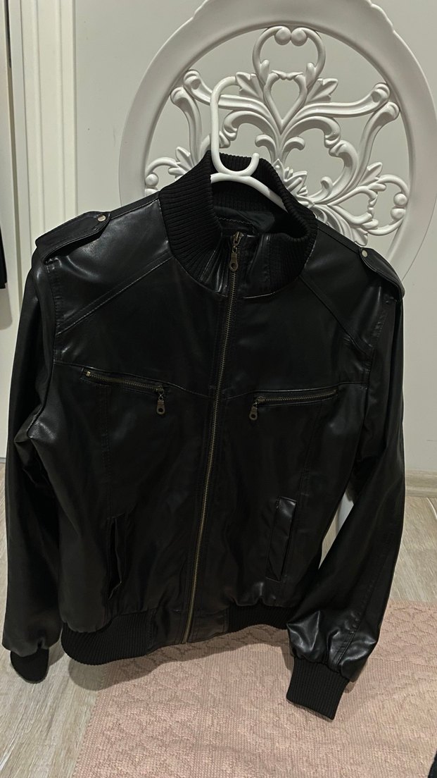 Siyah Fermuarlı Kadın Deri Ceket - Görsel 5