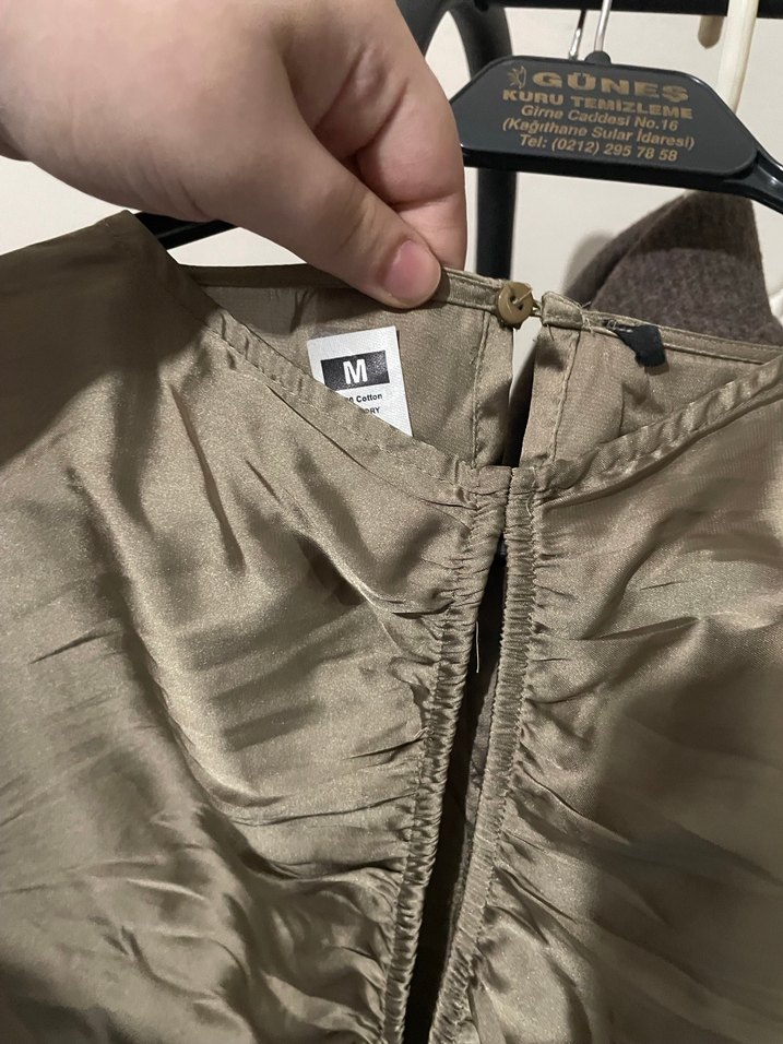 Haki V Yaka Drapeli Uzun Kadın Elbise - Görsel 3