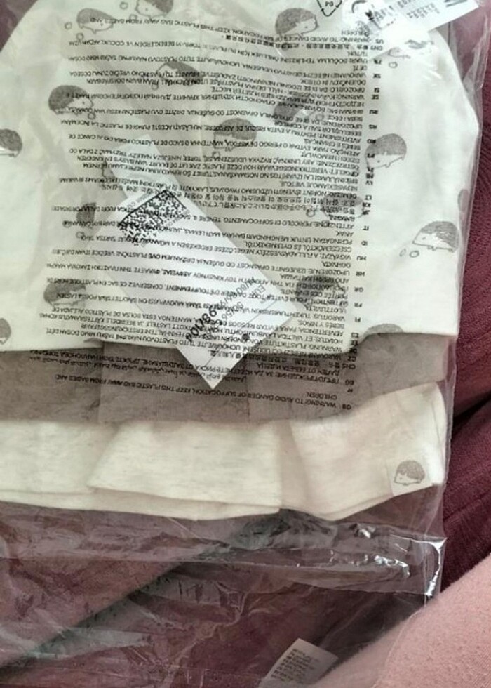 H&m 2 4 yas bere set  - Görsel 3