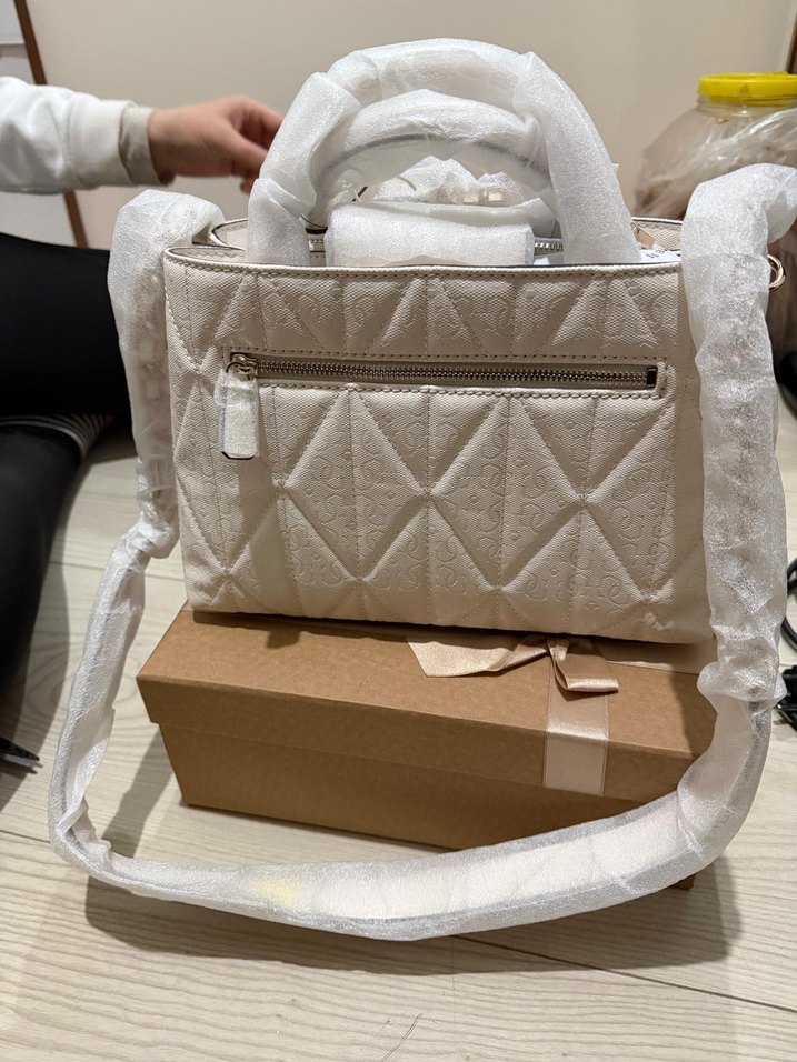 Guess Beyaz Modern Klasik Kadın Çanta - Görsel 2