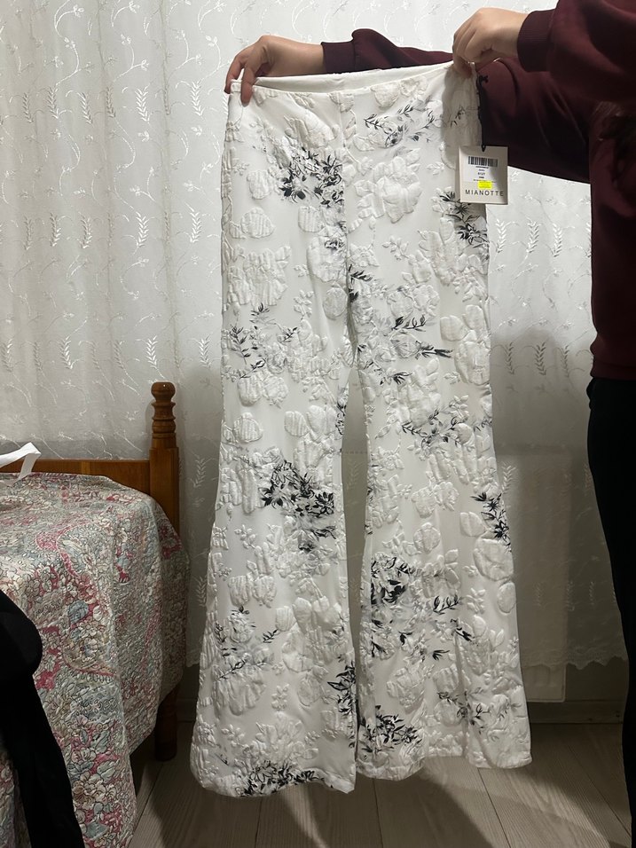 Beyaz takım(pantolon,ceket,içlik) - Görsel 3