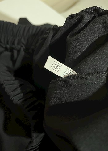 Kadın Siyah Midi Kumaş Pantolon - Görsel 5