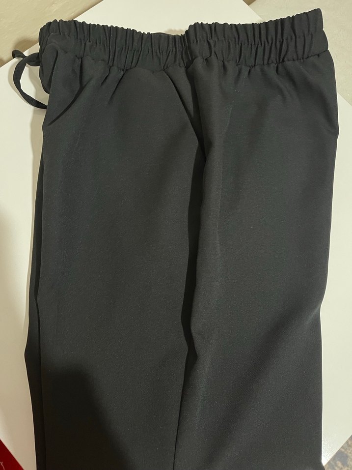 Kadın Siyah Midi Kumaş Pantolon - Görsel 2