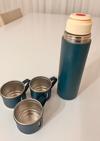 Kilitli yemek kabı ve termos - Görsel 9