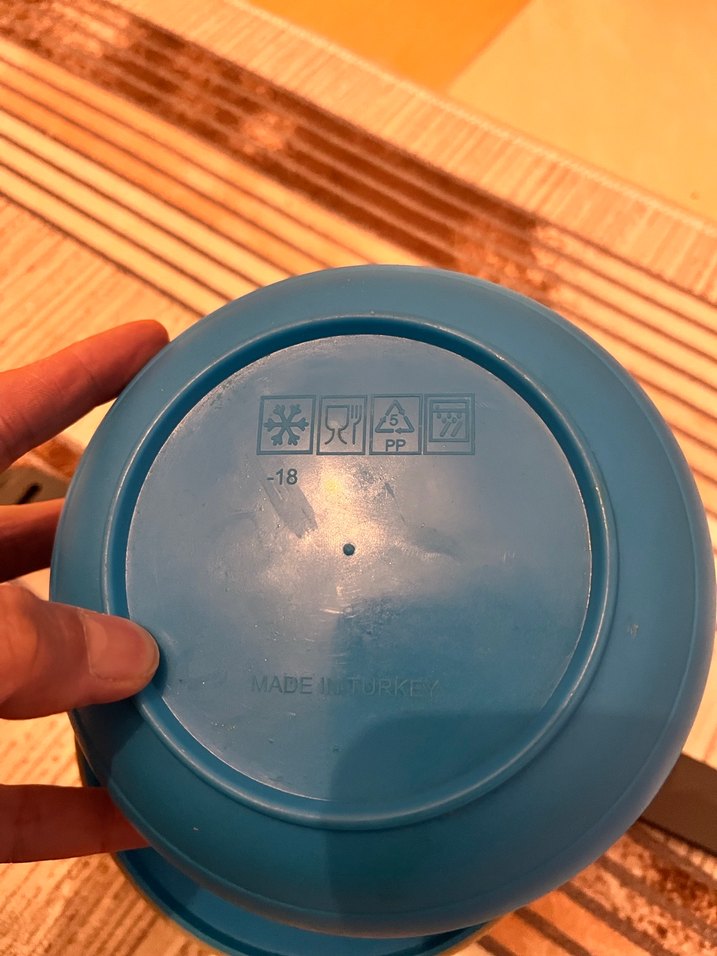 Kilitli yemek kabı ve termos - Görsel 5