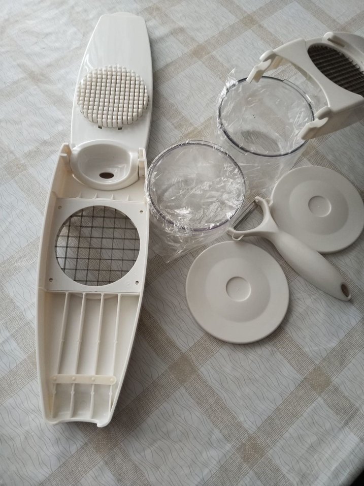 Beyaz Gri Çok Fonksiyonlu Mutfak Doğrayıcı Seti - Görsel 3