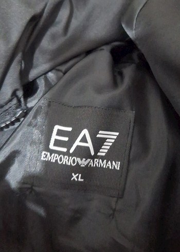 Siyah Kapüşonlu Fermuarlı Erkek Mont - Görsel 5