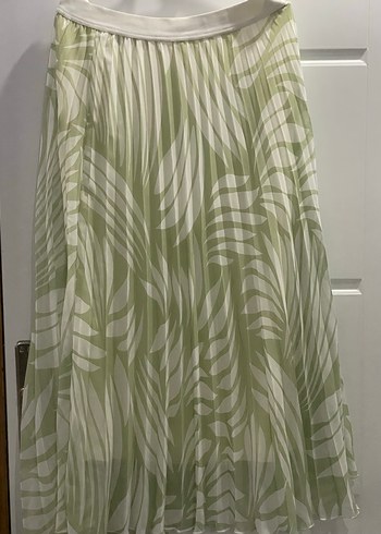 LC Waikiki Yeşil Desenli Uzun Pilili Etek - Görsel 3