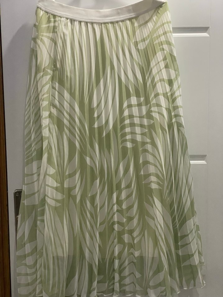 LC Waikiki Yeşil Desenli Uzun Pilili Etek - Görsel 3