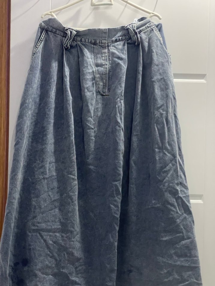 Piliseli Uzun Mavi Denim Etek - Görsel 2