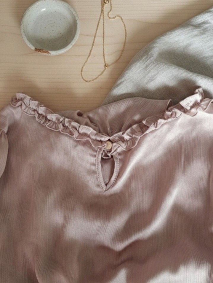 Fırfırlı Gül Kurusu Bluz (Yan Fermuarlı) - Görsel 2