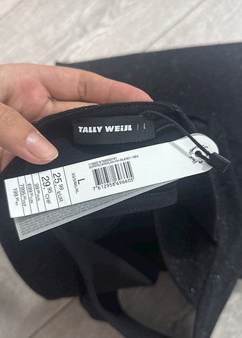 Kolsuz Siyah Parlak Mini V Yaka Elbise - Görsel 4