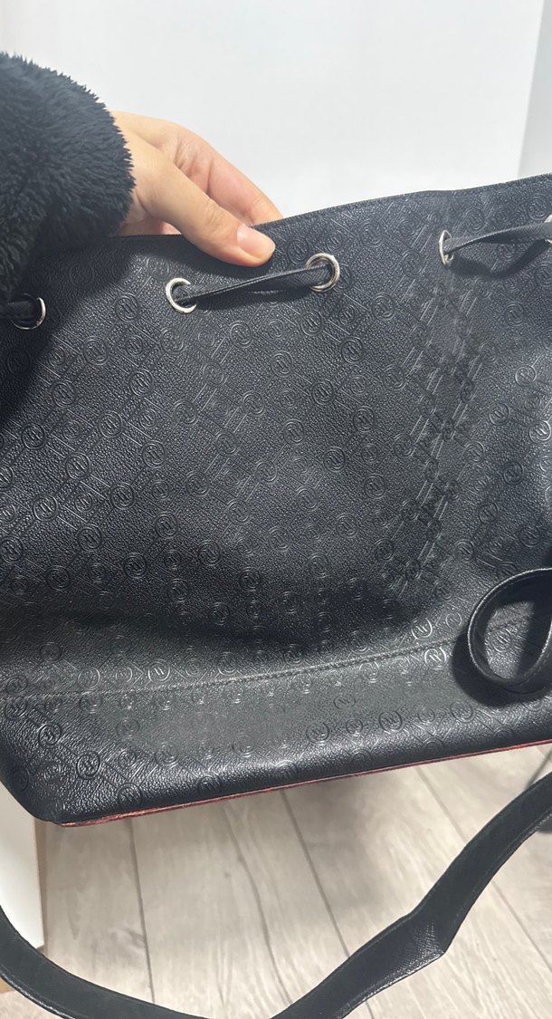 Siyah Deri Tokalı Sokak Stili Kadın Çanta - Görsel 4