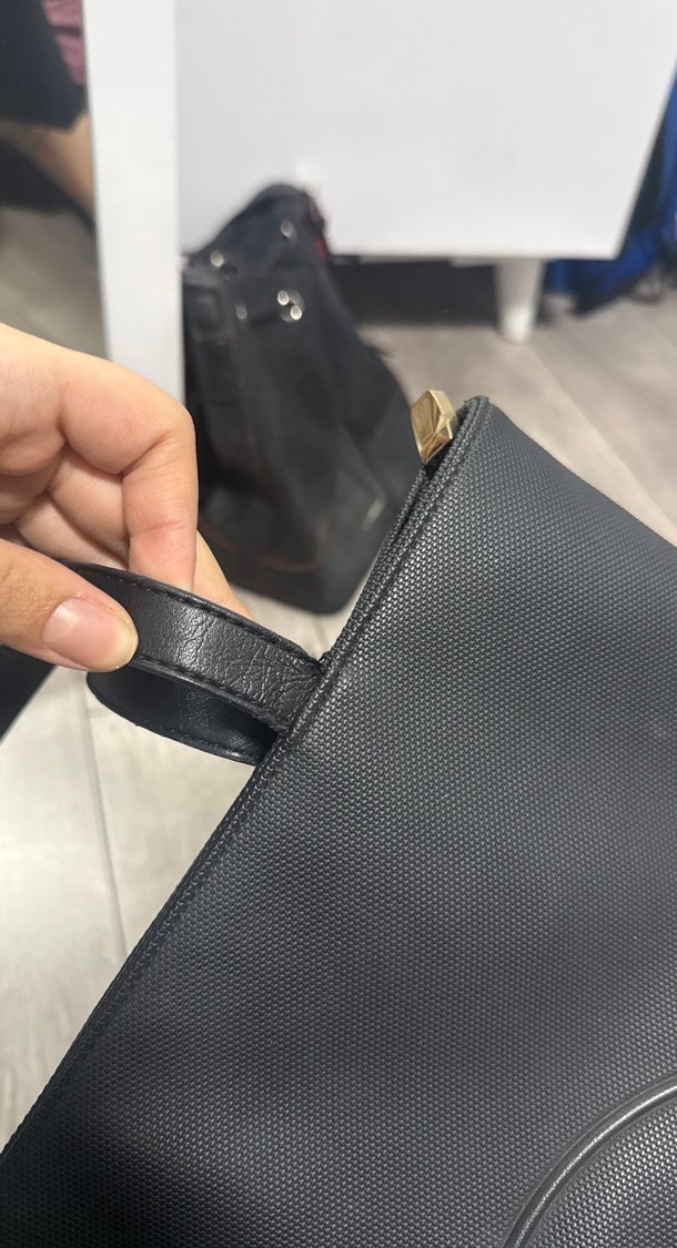 Siyah Deri Fermuarlı Kadın Çanta - Görsel 5