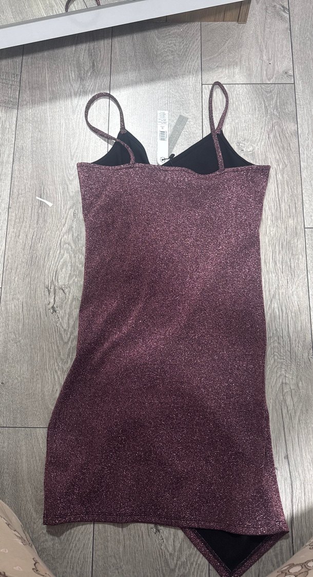 Koyu Pembe Parlak Mini Kruvaze Yaka Abiye Elbise - Görsel 3