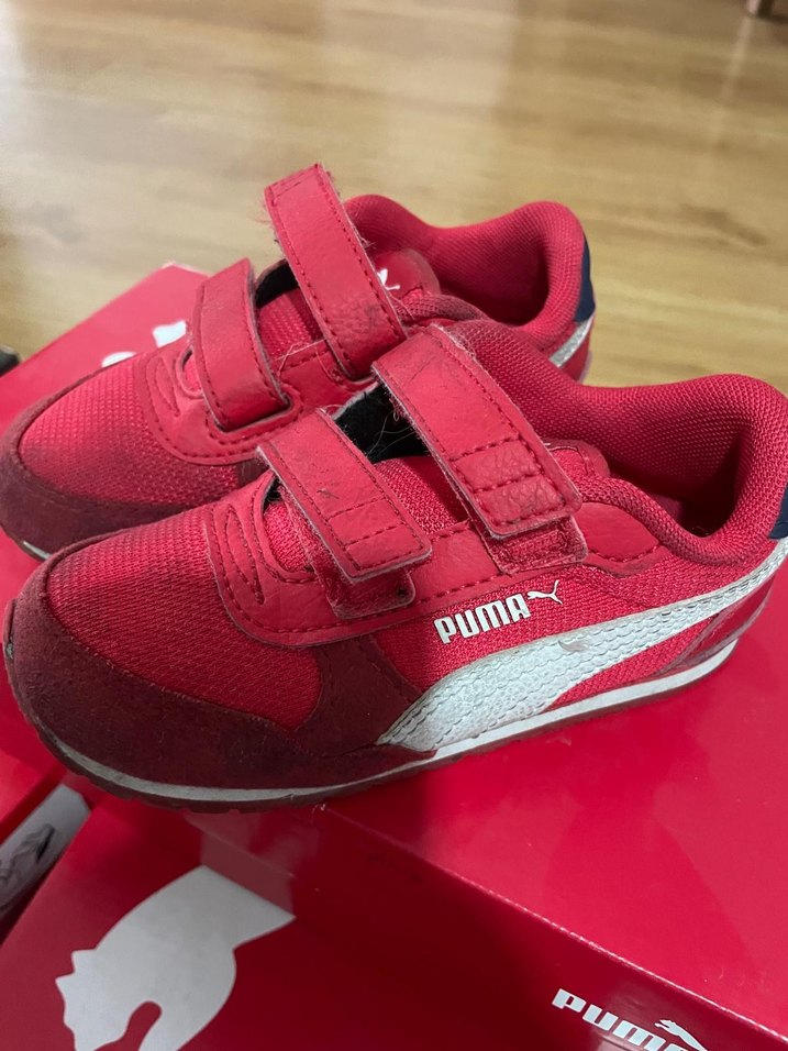 Kız Çocukları İçin Kırmızı Puma Spor Ayakkabı - Görsel 2