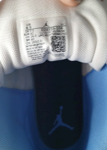 Beyaz Elastik Bağcıklı Basketbol Ayakkabısı - Görsel 3