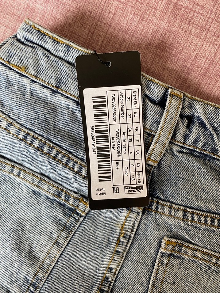 TrendYol Mavi Mini Denim Şort Etek - Görsel 4