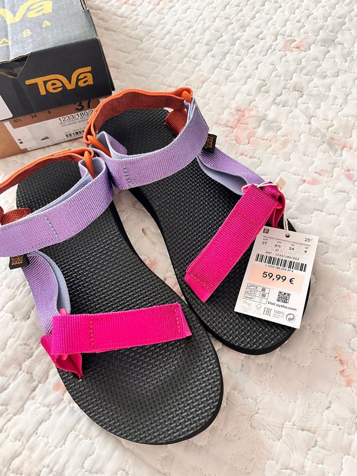 Teva orijinal hiç giyilmemiş etiketli ve kutusunda   sandalet - Görsel 3