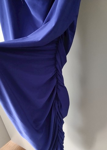 Mavi Drapeli Tüy Detaylı Mini Abiye Elbise - Görsel 5