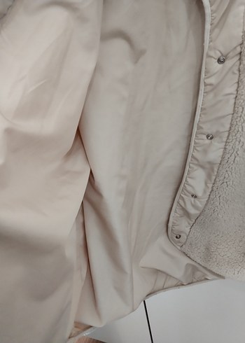 Bej Yüksek Yakalı Kadın Peluş Mont - Görsel 3