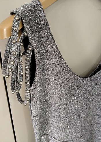 Gri Mini Payetli V Yaka Abiye Elbise - Görsel 3