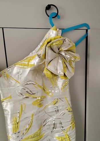 Sarı Desenli mini tek omuz elbis - Görsel 3