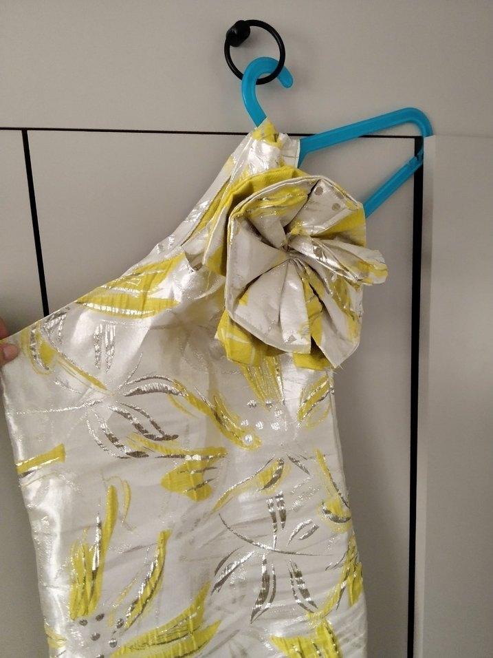 Sarı Desenli mini tek omuz elbis - Görsel 3