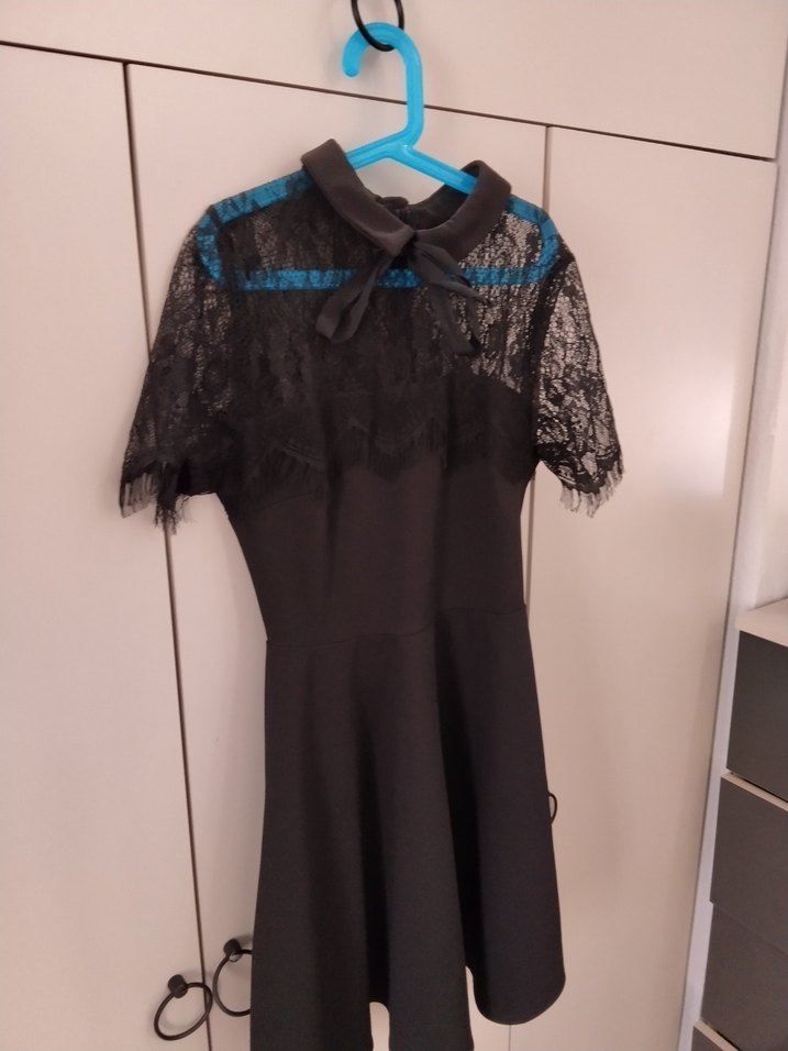 Dantel Detaylı Siyah Kısa Kollu Mini Elbise - Görsel 5