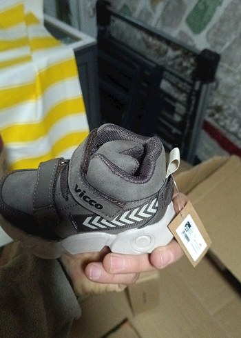 Gri Erkek Çocuk Sokak Tarzı Bot - Görsel 4