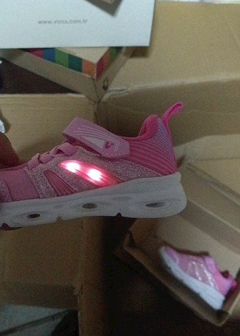 Kız Çocuk Pembe Cırt Cırtlı Spor Ayakkabı ışıklı - Görsel 3