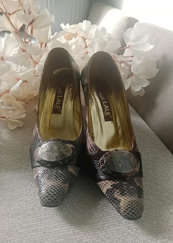 Kahverengi Yılan Desenli Tokalı Stiletto - Görsel 2