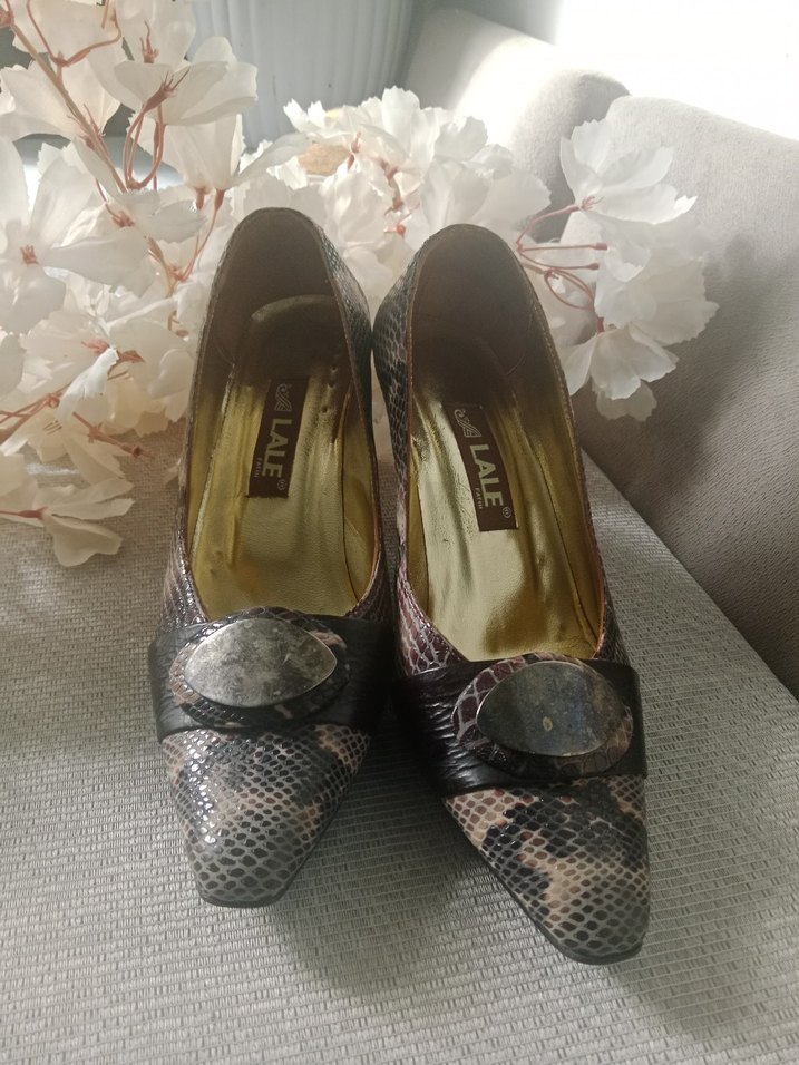 Kahverengi Yılan Desenli Tokalı Stiletto - Görsel 2