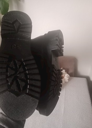 Deri Siyah Dizüstü Stiletto Topuklu Bot - Görsel 3