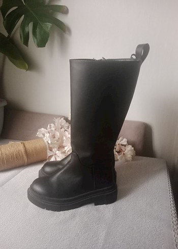 Deri Siyah Dizüstü Stiletto Topuklu Bot - Görsel 2