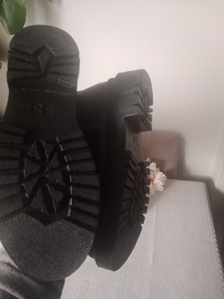 Deri Siyah Dizüstü Stiletto Topuklu Bot - Görsel 3