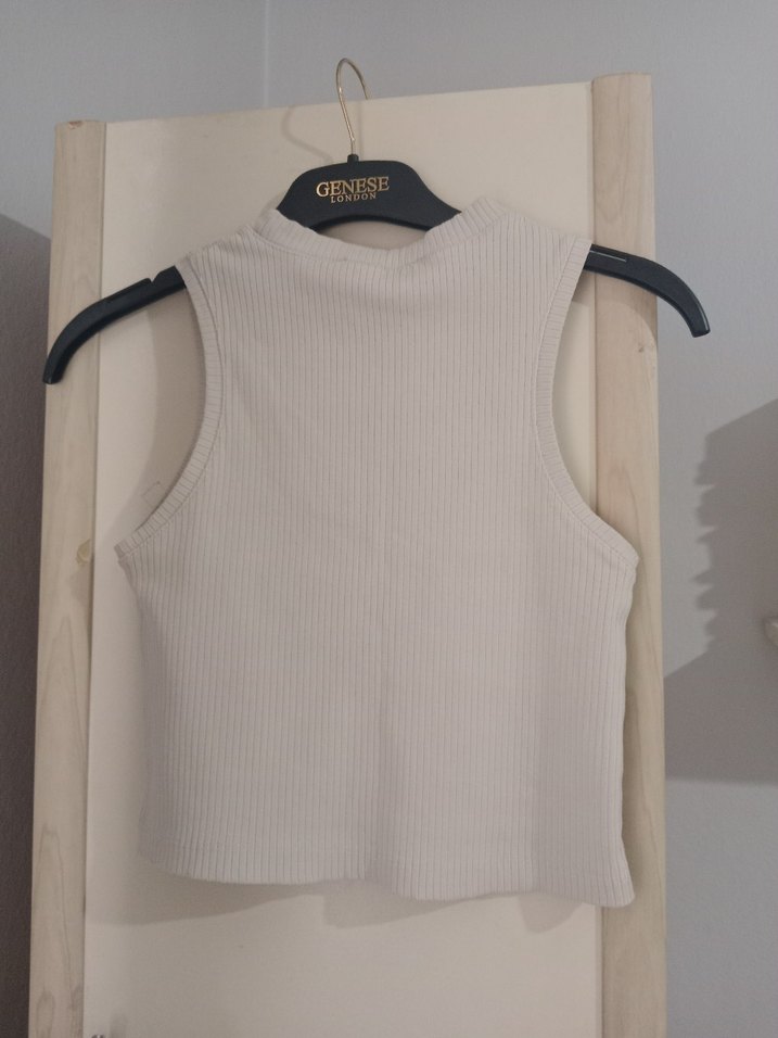 Beyaz Kolsuz Yüksek Yakalı Mini Atlet - Görsel 2