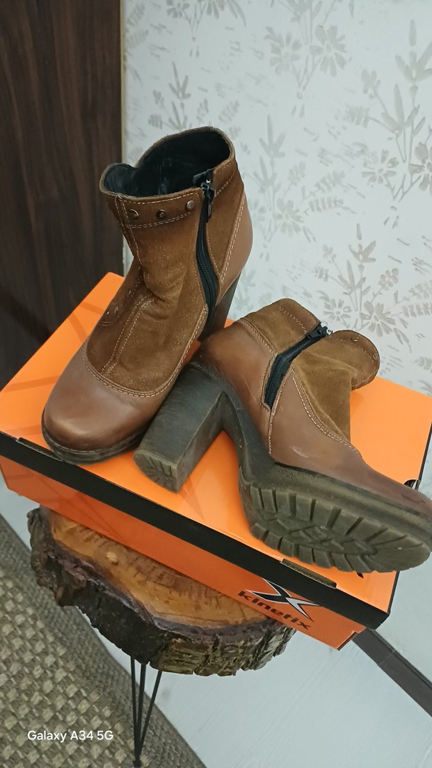 Kahverengi Deri Süet Tokalı Blok Topuklu Bot - Görsel 3