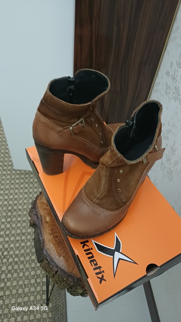 Kahverengi Deri Süet Tokalı Blok Topuklu Bot - Görsel 2