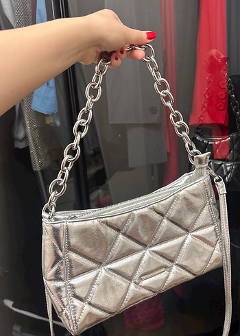 Gri Zincir Detaylı Kadın Çanta - Görsel 7