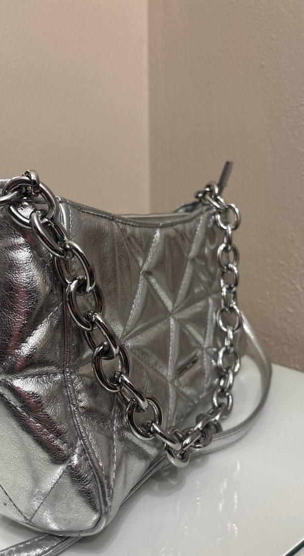 Gri Zincir Detaylı Kadın Çanta - Görsel 4